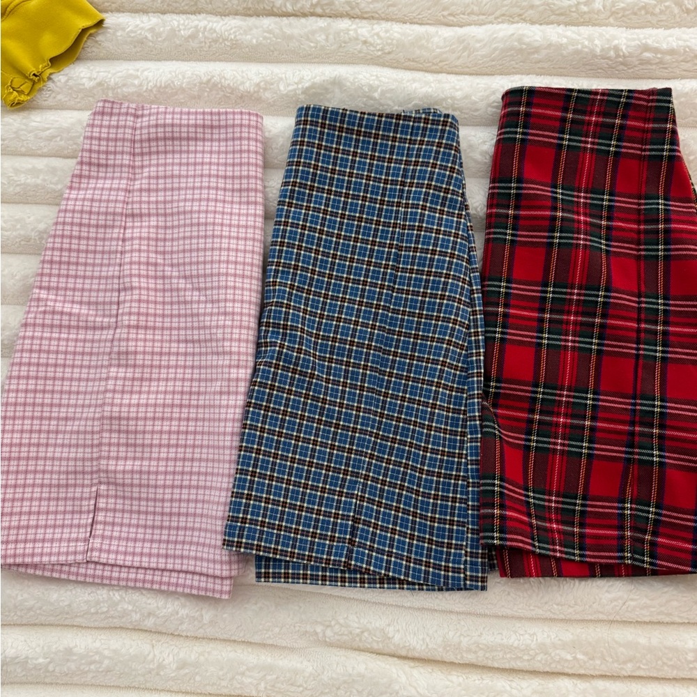 Brandy Melville Skirts